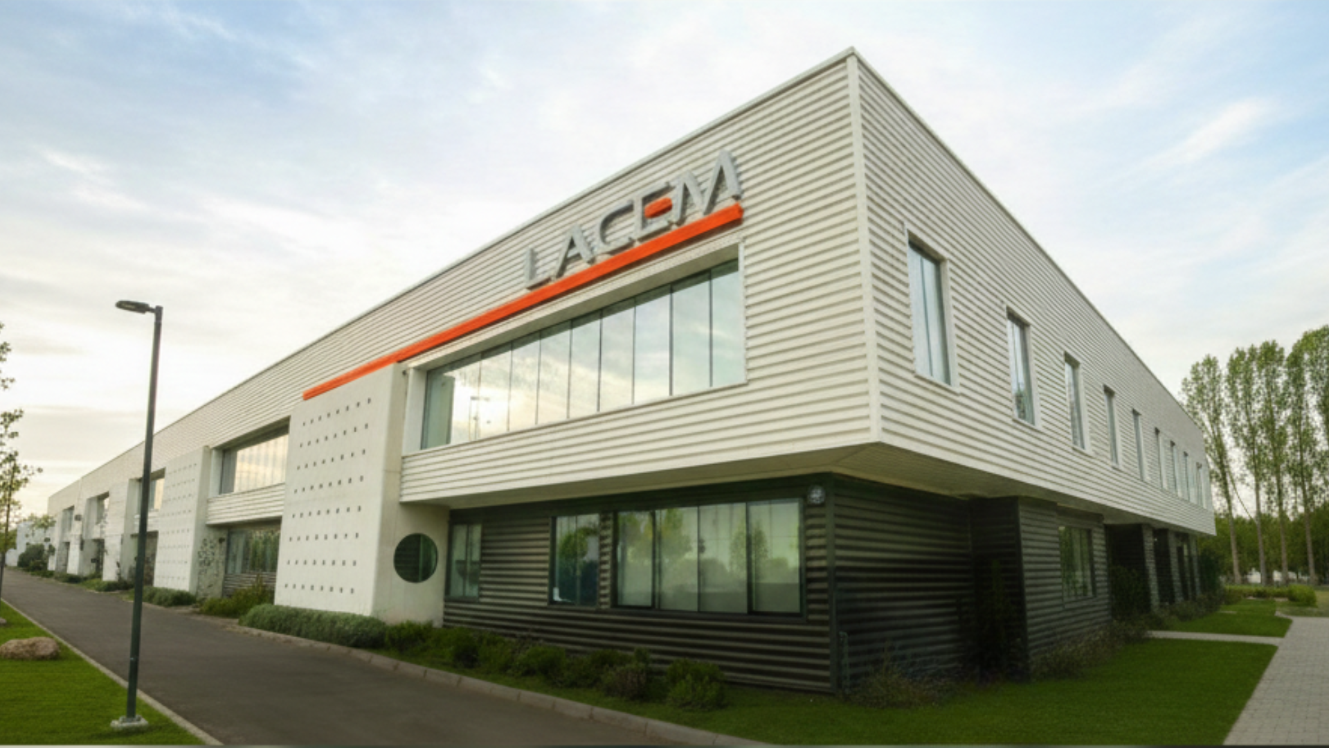 LACEM es un laboratorio de ensayo de materiales certificado